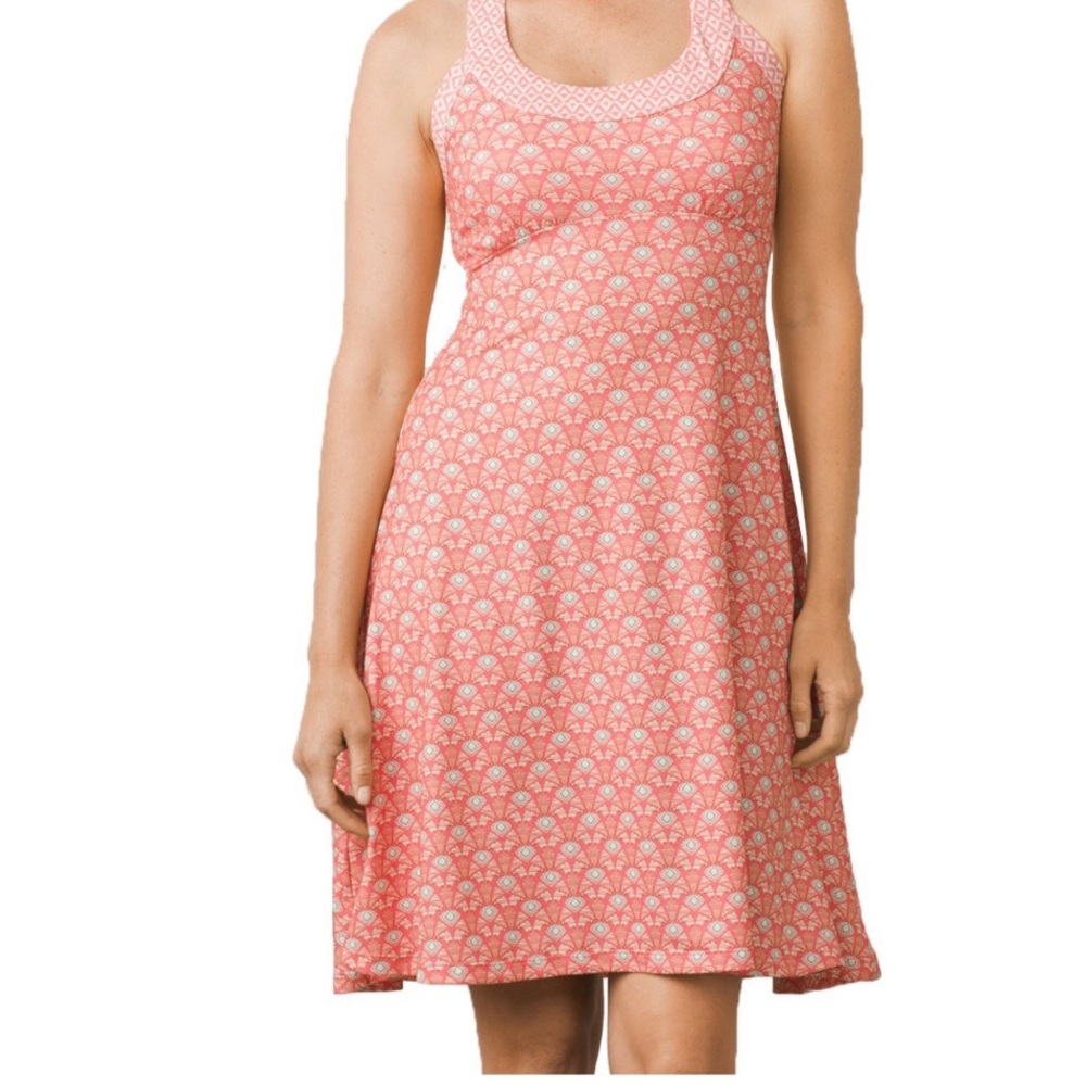 Prana size medium Cali dress‎ in summer peach Botanical active wear mini dress